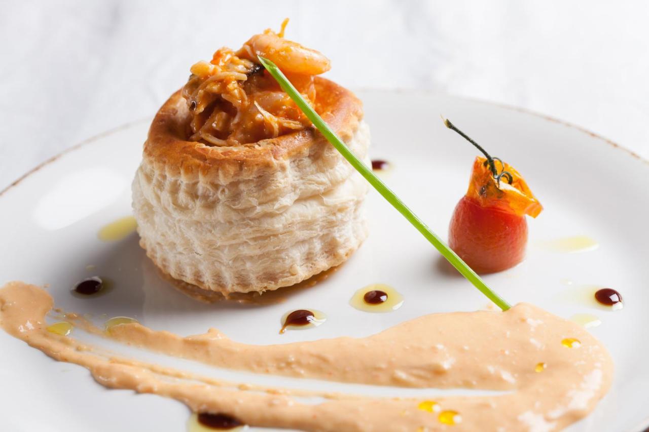 Hostal Restaurant Roma Cubells Экстерьер фото